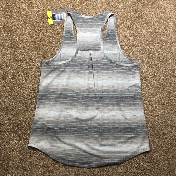 Kirkland Signature Ladie's Active Tank Top - Picture 2 of 6
